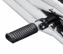 Harley Davidson Sozius Fußrastenhalter Kit Schwarz 6 Harley Davidson Sozius Fußrastenhalter Kit Schwarz -Harley Davidson Store 50500769 2