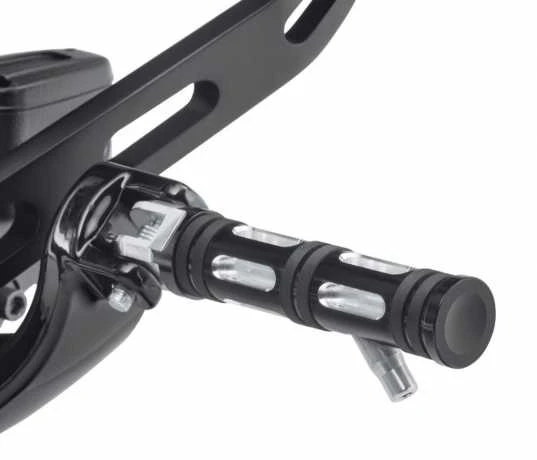 Harley Davidson Edge Cut Fahrer Fußrasten Mit Verschleißstück 4 Harley Davidson Edge Cut Fahrer Fußrasten Mit Verschleißstück – Bild 2