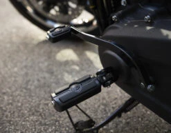 Harley Davidson Willie G Skull Fahrer Fußrasten Schwarz -Harley Davidson Store 50501281 3