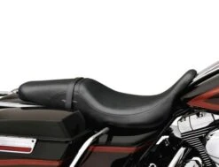 Harley Davidson Badlander Sitz 12.25" Vinyl Schwarz