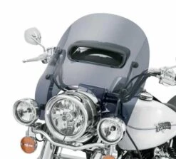 Harley Davidson Belüftete Windsplitter Windschutzscheibe 16" Dunkel Getönt -Harley Davidson Store 57400176 3 harley1