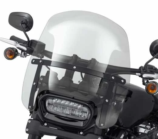 Harley Davidson Wind Splitter Compact Abnehmbares Windschild 15" Leicht Getönt & Schwarz 4 Harley Davidson Wind Splitter Compact Abnehmbares Windschild 15" Leicht Getönt & Schwarz – Bild 2
