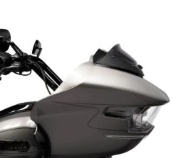 Harley Davidson Wind Splitter 4.5" Windschild Dark Smoke -Harley Davidson Store 57400617 3