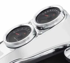 Harley Davidson Defiance Tank Anzeigenblende 5", Chrom 5 Harley Davidson Defiance Tank Anzeigenblende 5", Chrom -Harley Davidson Store 61400438 2